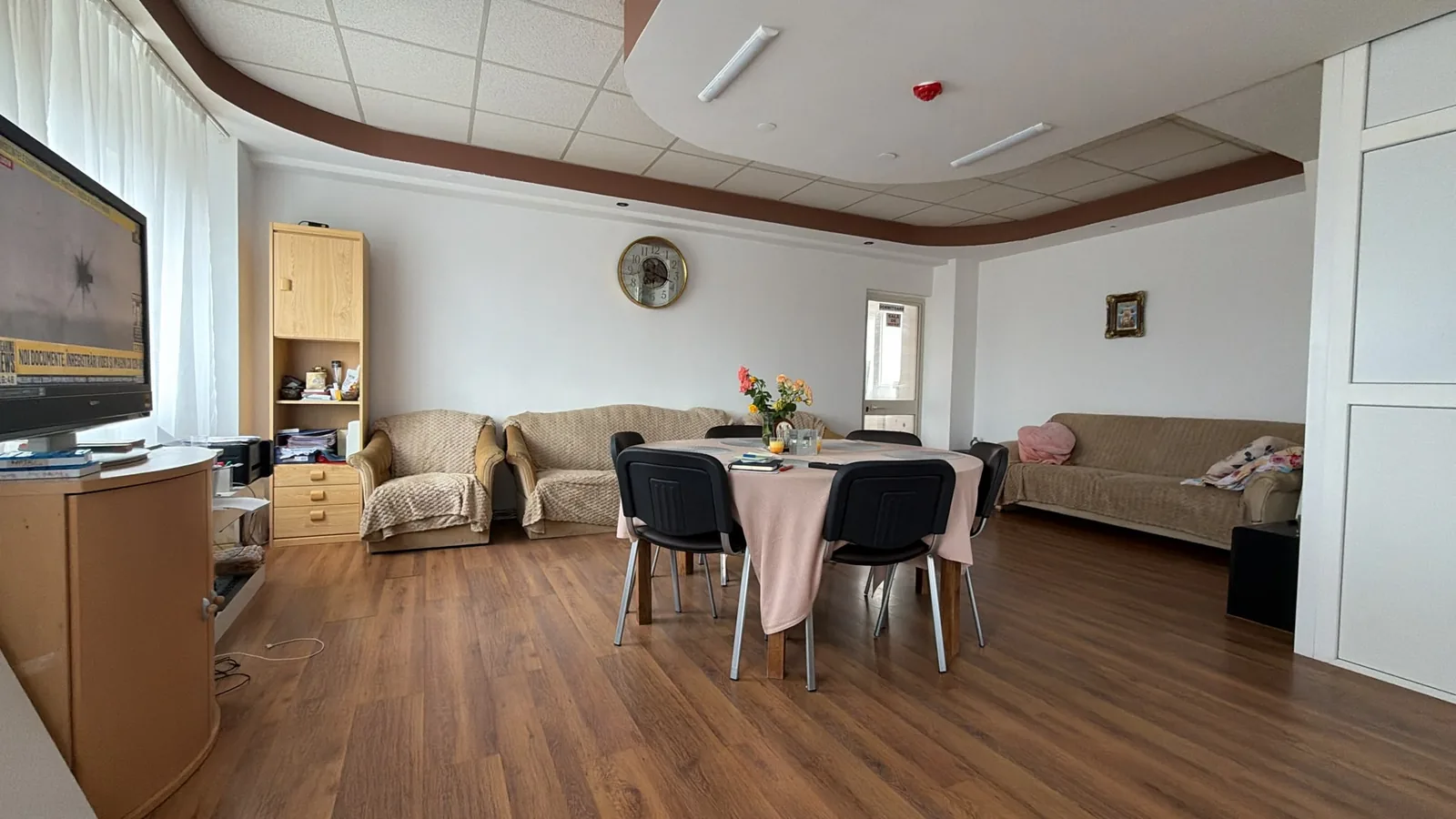 Spatiu comun pentru seniori la caminul Raiul Santa Maria